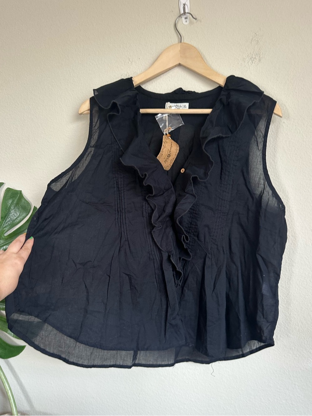 NWT Natural Life My Favorite Sleeveless Cotton Top - Picture 3 of 13